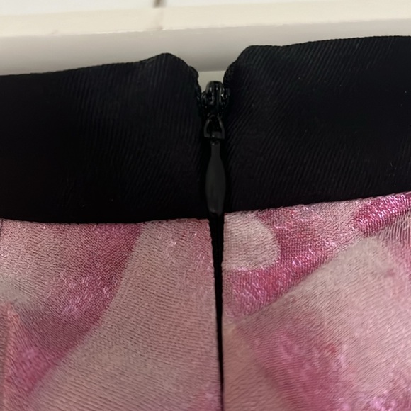Balenciaga Pink Snakeskin Miniskirt with texture, sparkle, flare, and pockets! - Picture 6 of 10